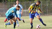 PŘEKVAPENÍ. Varnsdorf (v modrém) prohrál s Litoměřickem 0:2.