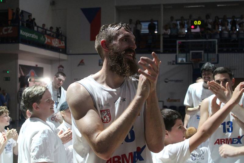 POSTUP! Děčínští Válečníci zvládli sedmé utkání, Opavu porazili 79:62 a slaví postup do semifinále.