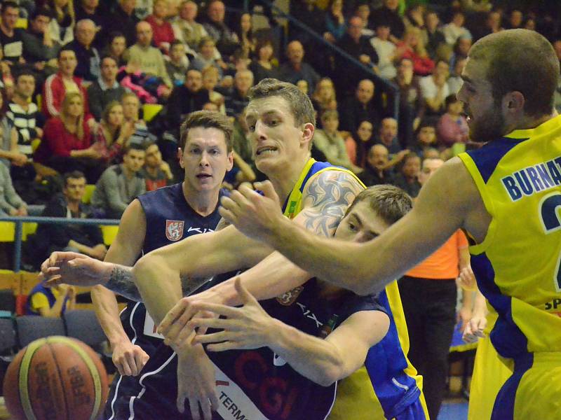 DĚČÍN PROHRÁL derby v Ústí nad Labem o jediný bod.