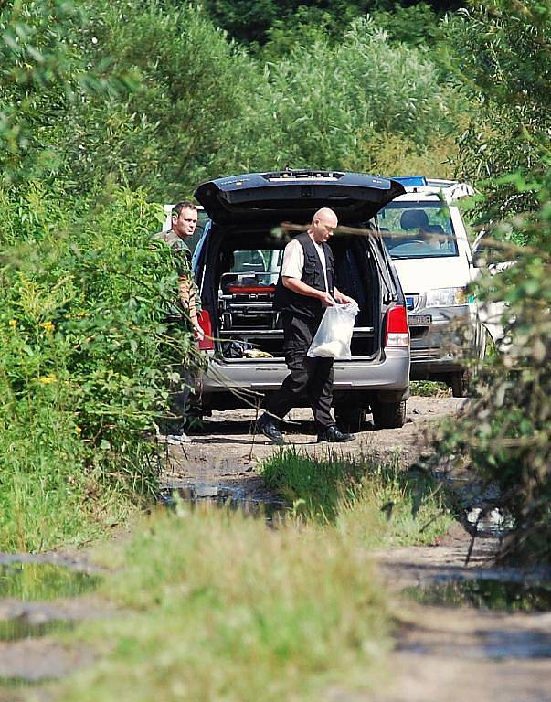 Labe vydalo s největší pravděpodobností jedinou oběť červencové bleskové povodně v Benešově nad Ploučnicí. Mrtvolu objevili přístavní dělníci poté, kdy odvázali lodě v přístavu v Loubí.