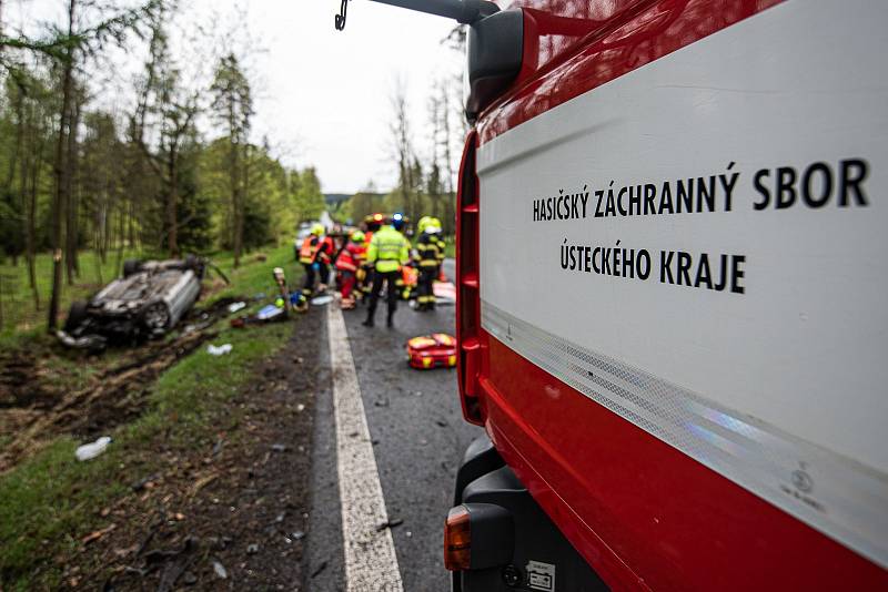 Dopravní nehoda pod Šébrem.