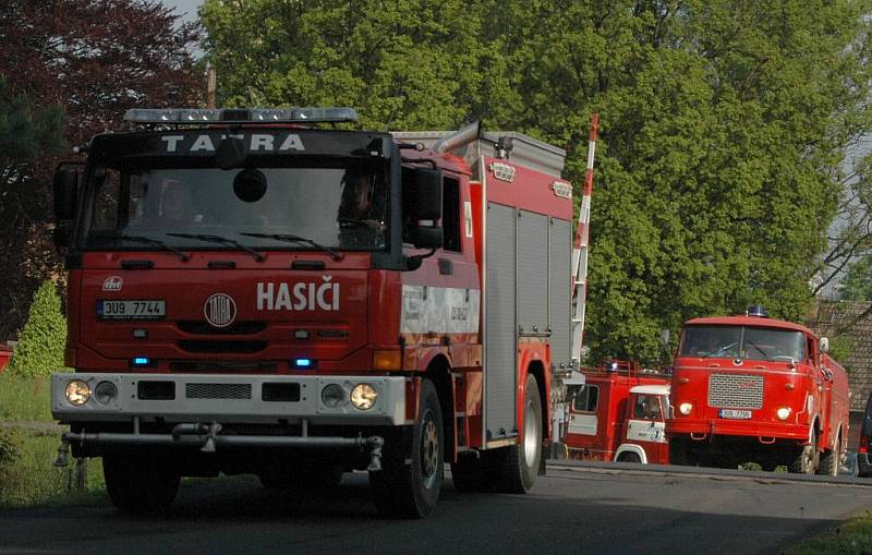 Hasičské sirény se rozezněly Českou Kamenicí