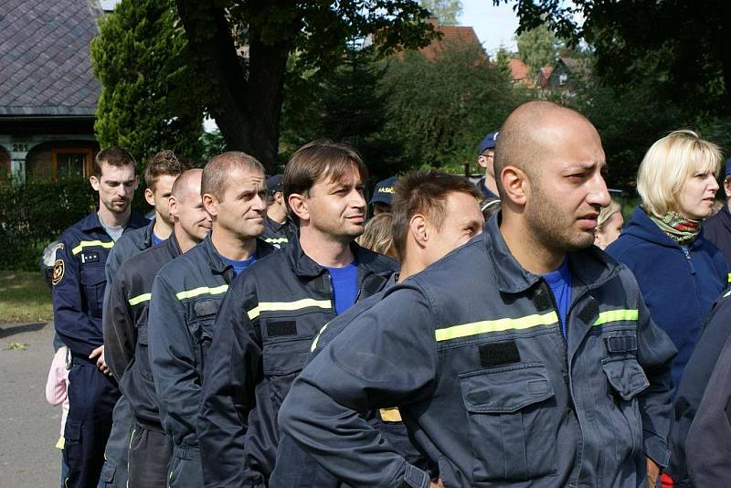 Na Zámeckém rybníku ve Šluknově se uskutečnil 17. ročník soutěže hasičských družstev – Memoriál Josefa Včely.