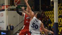 Děčínští basketbalisté doma porazili Olomoucko.