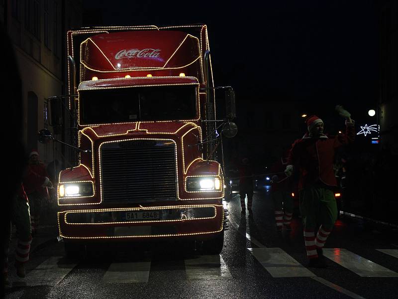 Vánoční Coca-Cola kamion přijel do Krásné Lípy.