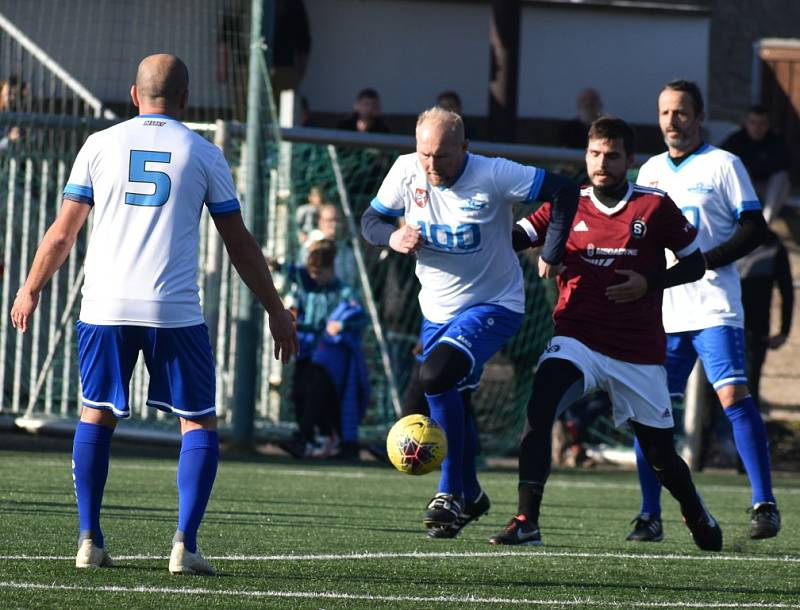 Děčín si užil oslavy 100 let tamní kopané. Gratulantem byla AC Sparta Praha.