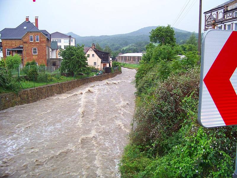 Velká voda v Jílovém.