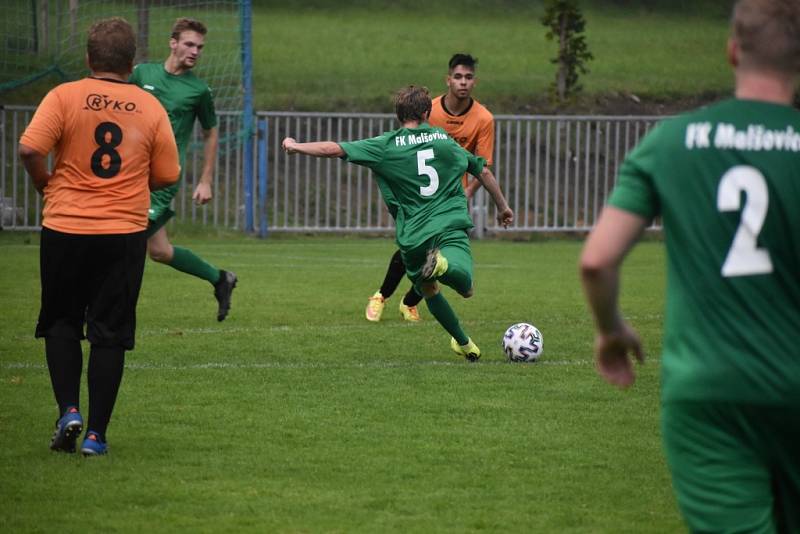 Malšovice (v zeleném) porazily doma Boletice 3:0.