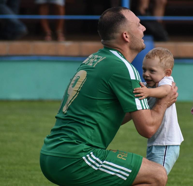 Fotbalisté Vilémova porazili ve finálové odvetě Perštejn 7:0 a získali tak krajský fotbalový pohár.