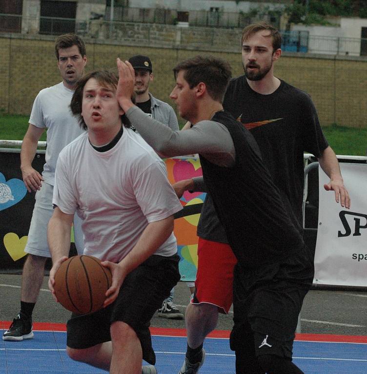 LABSKÝ POHÁR 2017. Děčín hostil 22. ročník nejstaršího turnaje ve streetballu.