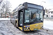 Děčínský dopravní podnik zkouší elektrobus Solaris.