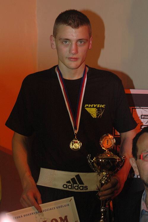 ÚSPĚCH. MČR juniorů v boxu přineslo pro Děčín tři medaile.