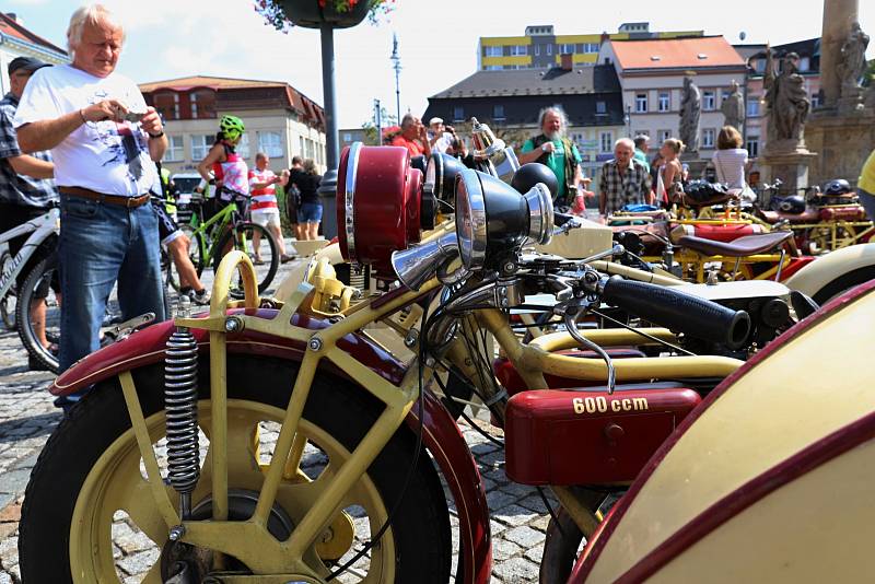 Sraz majitelů a milovníků motocyklů Böhmerland na Šluknovsku