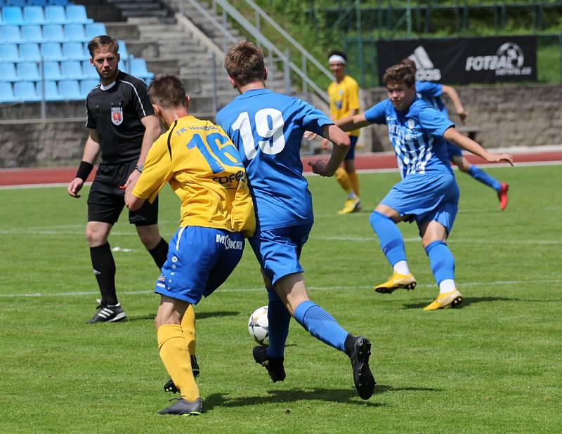 MLADŠÍ DOROSTENCI Varnsdorfu rozstříleli Českou Lípu 6:0.