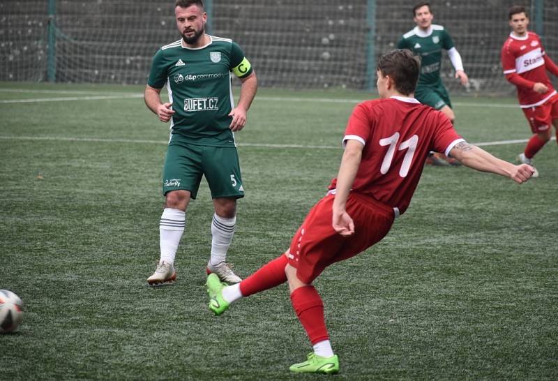 Fotbal, I.A třída: Junior Děčín - Pokratice 2:1 (0:0).