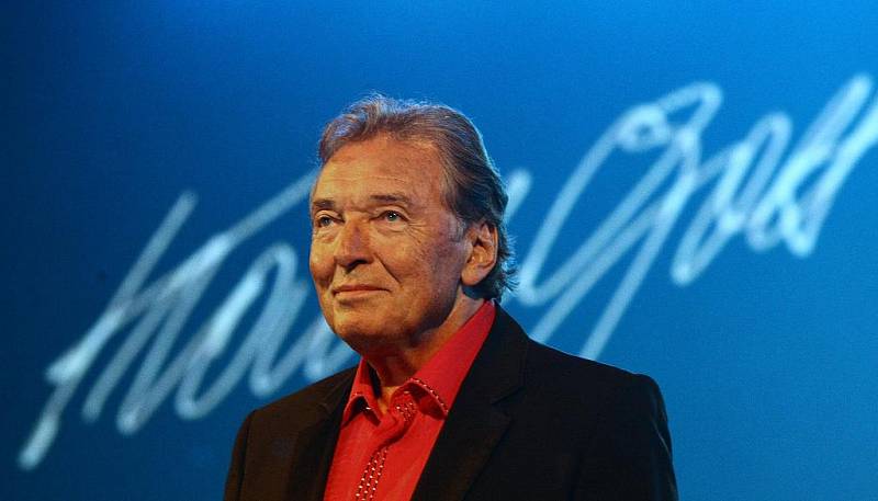 Karel Gott a Eva Urbanová se představili Děčínu