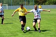 Vilémov B (ve žlutém) v přípravném utkání proti Horním Podluží.