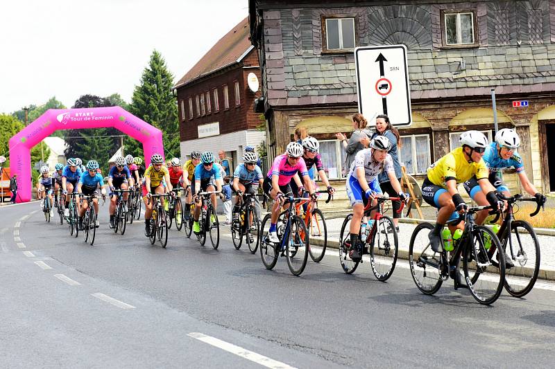 Tour de Feminin 2019 ovládla Norka Heinenová.