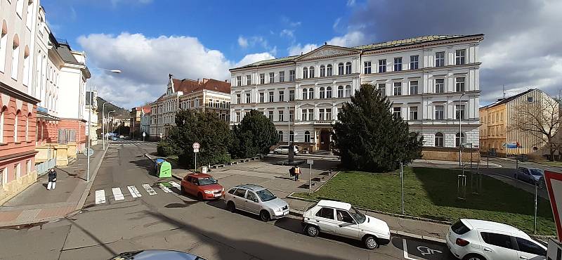 Komenského náměstí v Děčíně.