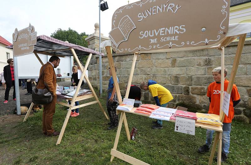 Zdevastovaný kostel v Markvarticích se podařilo zachránit.