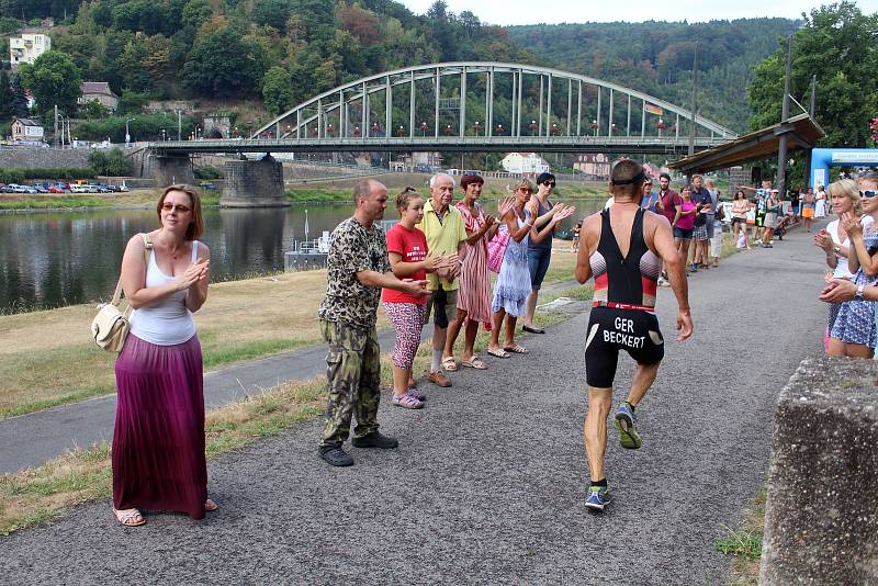 Triatlon Železný knedlík 2018 absolvovalo téměř 120 závodníků.