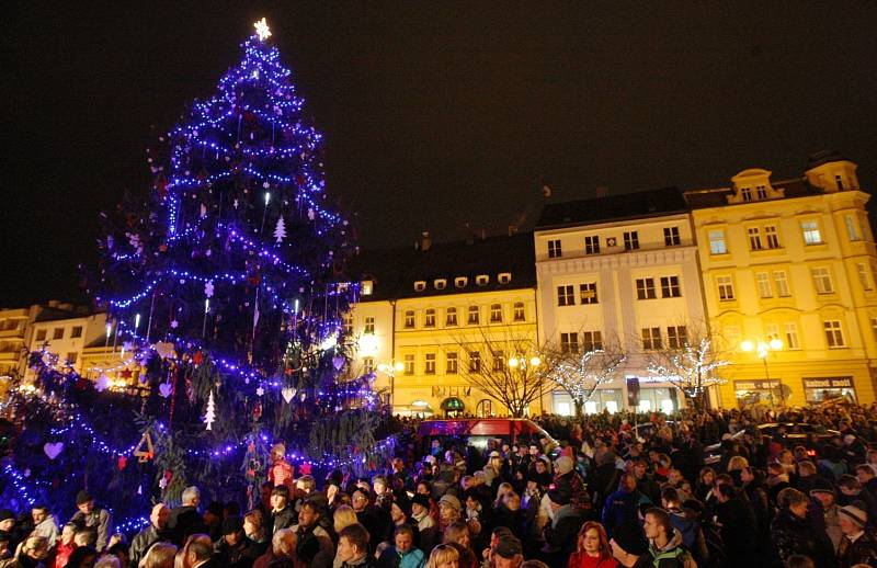 Rozsvěcení vánočního stromu v Děčíně.