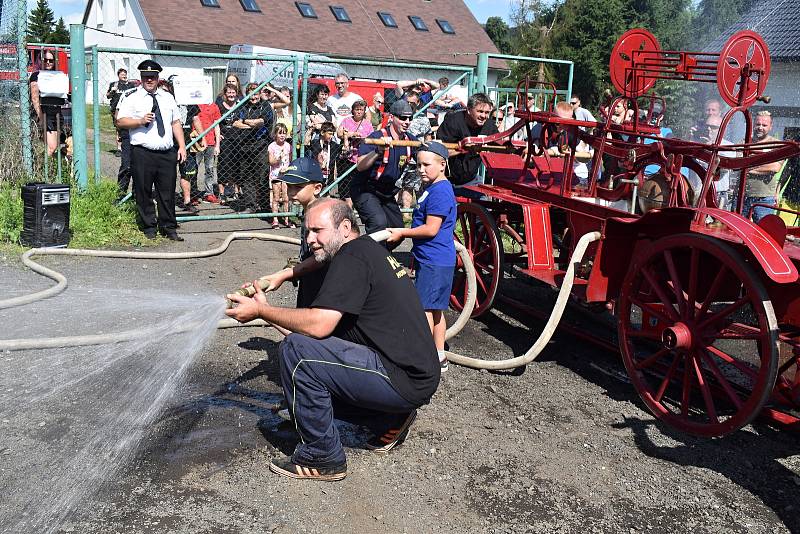 Dobrovolní hasiči z Dolních Habartic oslavili 145 let existence svého sboru.