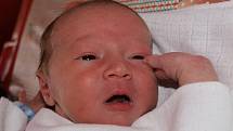 Petře Polákové z Jiříkova se 18. dubna v 16.34 v rumburské porodnici narodil syn Martin Polák. Měřil 50 cm a vážil 3,44 kg.
