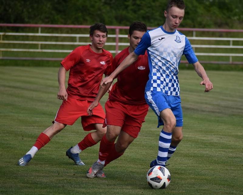 I.B třída: Junior Děčín - Chabařovice 3:1.