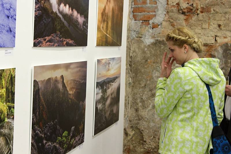 Vernisáž výstavy fotografií z Česko - Saského Švýcarska.