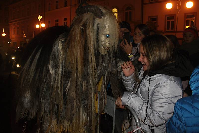 Krampusáci pouštěli v Děčíně hrůzu.