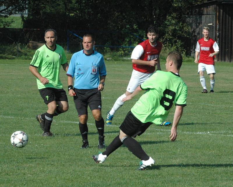 BENEŠOV obrátil utkání v Tisé a poskočil do čela soutěže.