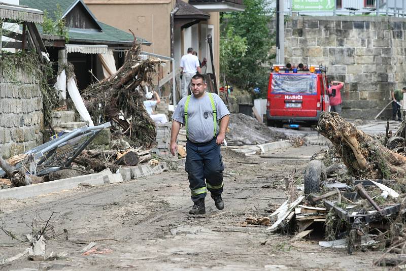 Povodně v srpnu 2010 zničily Hřensko.