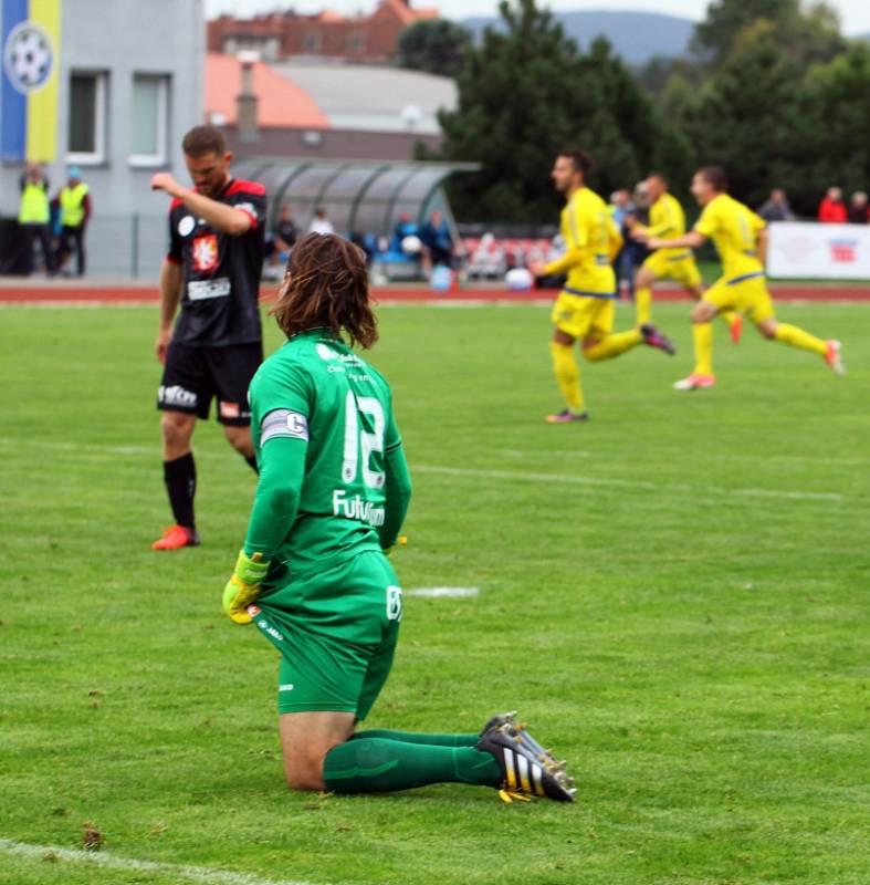 VARNSDORF doma remizoval s Hradcem Králové 1:1.