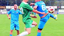 PORÁŽKA. Vilémov (v zeleném) doma podlehl Oldřichovu 0:1.