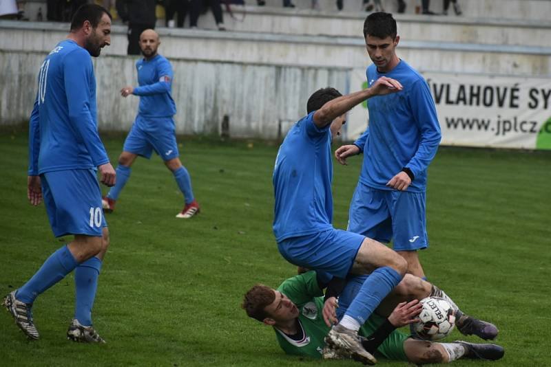 Fotbal, I.B třída: Křešice - Heřmanov 4:2.