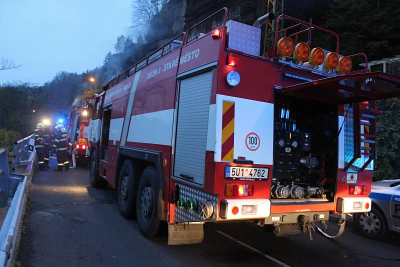 Požár domu ve Hřensku.