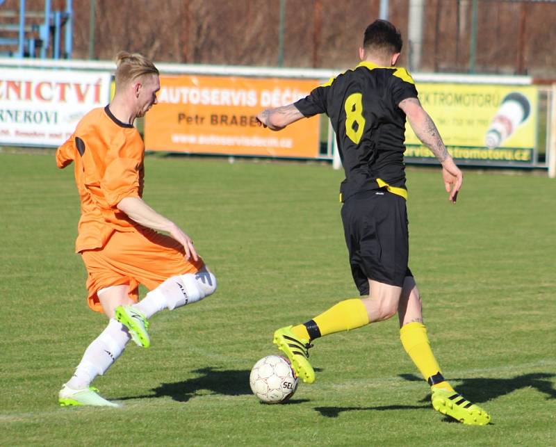 PARÁDA! Benešov (oranžové dresy) doma přejel Proboštov 5:0.