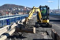 Oprava Nového mostu v Děčíně. Ilustrační foto.