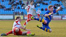 PARÁDA. FK Varnsdorf (v modrém) doma porazil 2:0 zlínskou Tescomu.