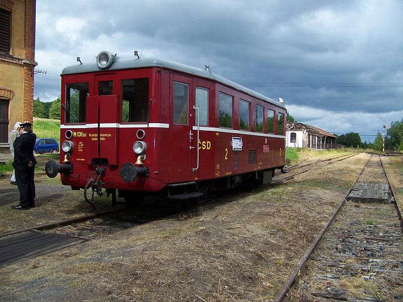 Kamenická lokálka v létě trhá návštěvnické rekordy.