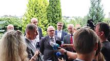 Premiér Andrej Babiš navštívil rumburskou nemocnici.