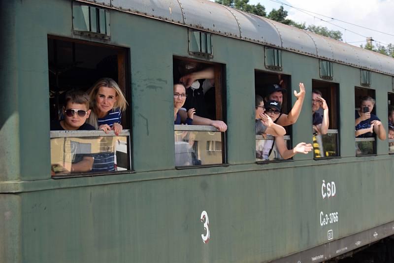Děčínskem a Českolipskem v sobotu 21. srpna jezdil parní vlak. Ilustrační snímek