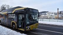 Děčínský dopravní podnik zkouší elektrobus Solaris.