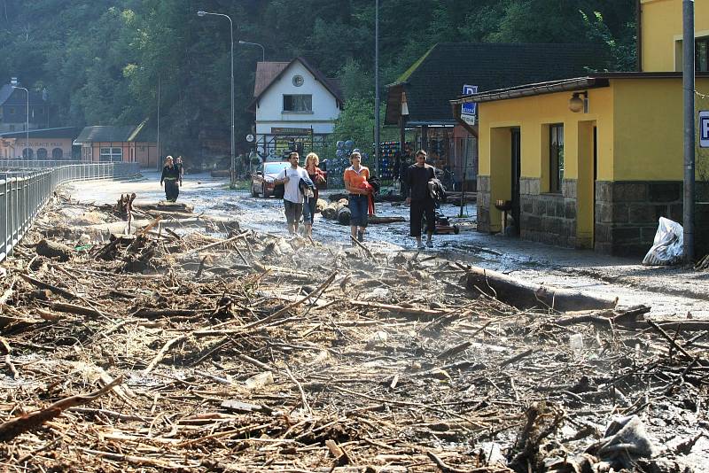 Povodně v srpnu 2010 zničily Hřensko.