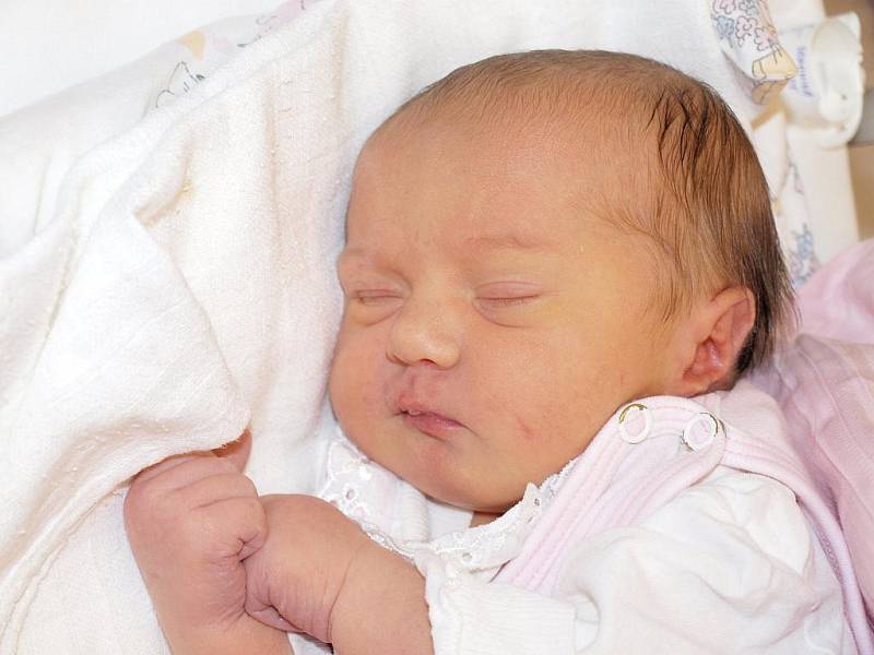 Jaroslavě Vránové ze Šluknova se 30.června v 8.05 v rumburské porodnici  narodila dcera Dominika Vránová.Měřila 48 cm a vážila 3,18 kg.