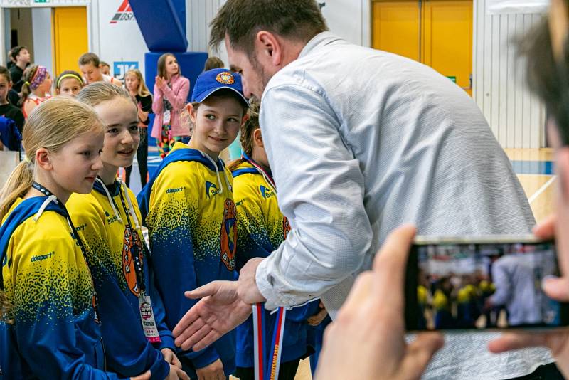 Slavnostní zakončení Vividbooks Národního finále U 11 dívek v basketbalu. Vítězství urvaly dívky z Hradce Králové.