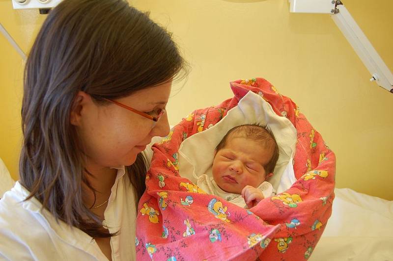 Haně Vospálkové z Děčína se 26. února v 11.20 hodin v děčínské porodnici narodila dcera Terezka. Vážila 3,63 kg a měřila 51 cm.