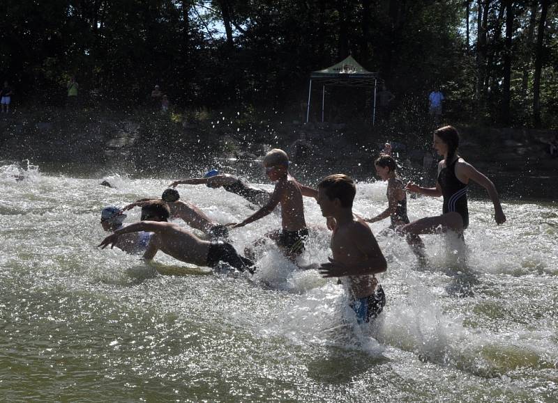 TRIATLON. Varnsdorf hostil již 9. ročník Northco Bartys triatlonu.