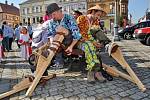 Bubnováním pro zdraví zahájili v pátek v Rumburku festival Ducholoď.